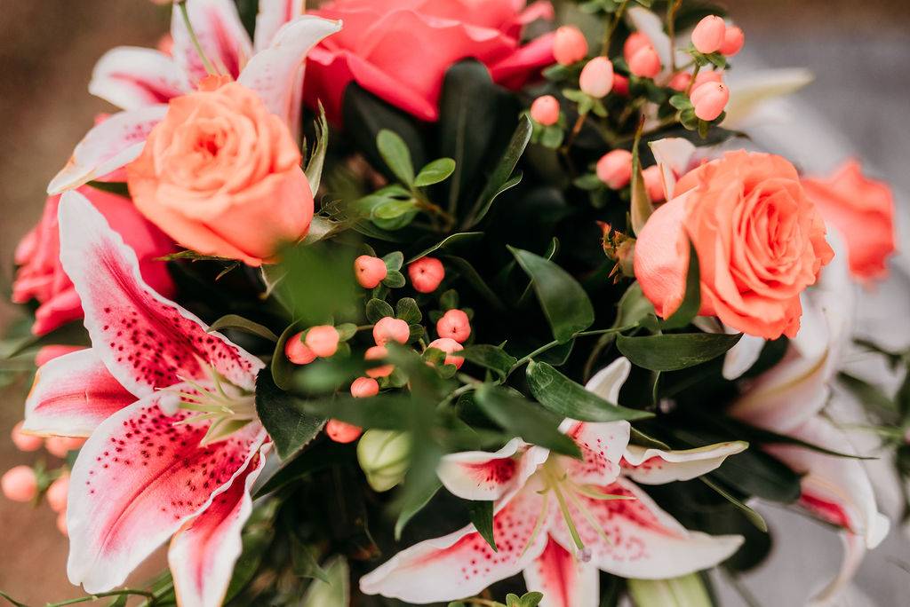 Evening in Verona DIY Wedding Flowers Essentials - Image 8